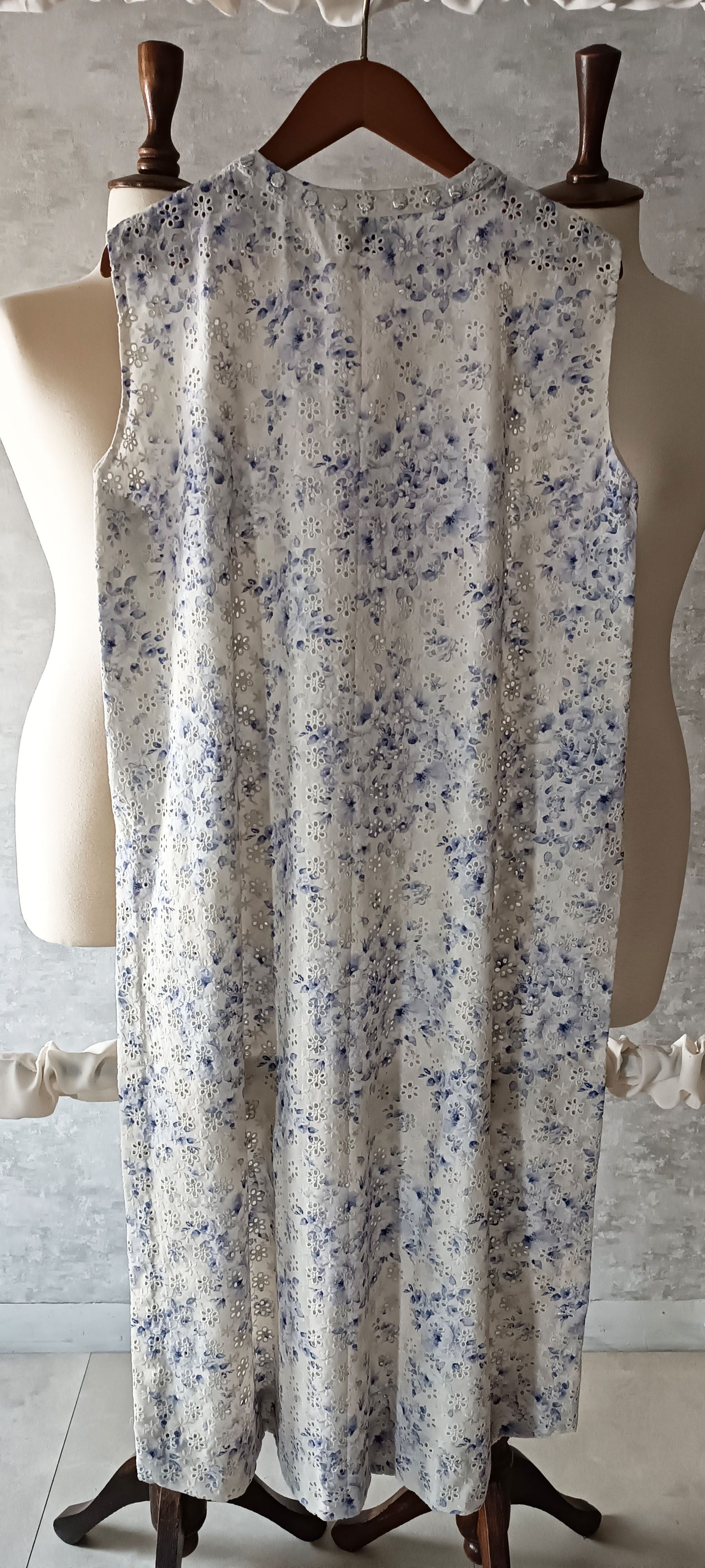 Summer Edit - Light cotton Chikan (Blue Floral)