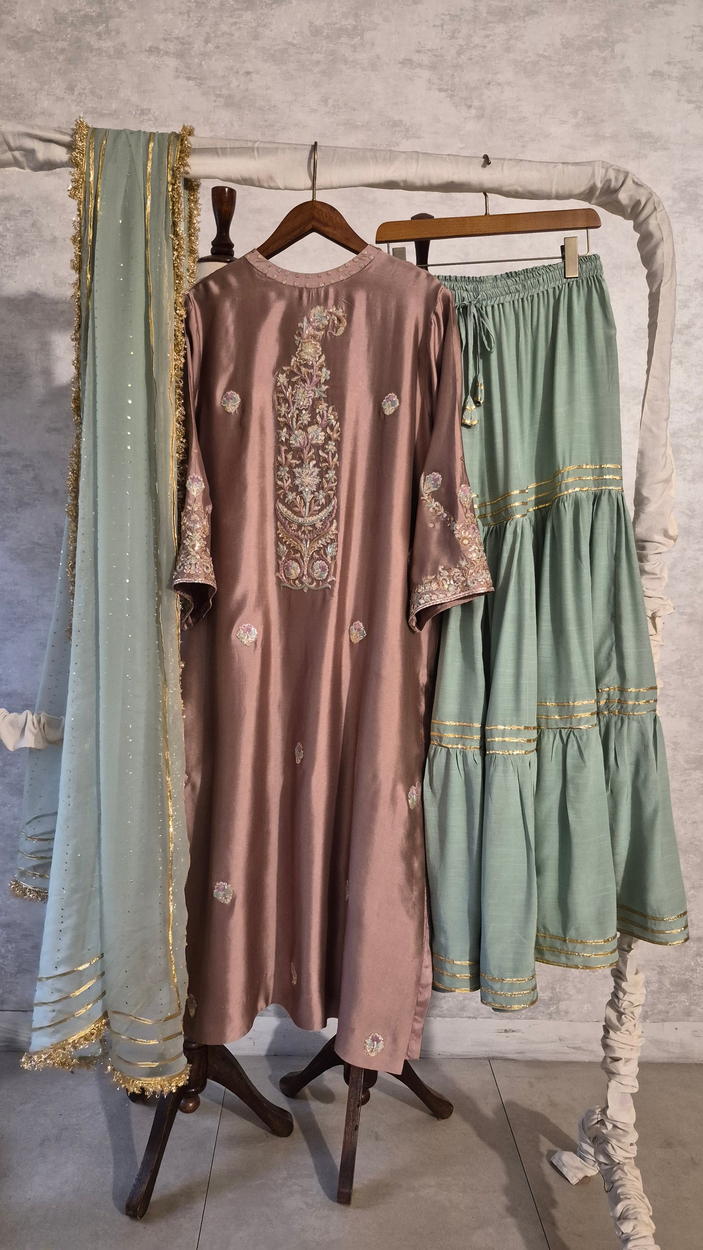 Lavendar Heritage Paisely