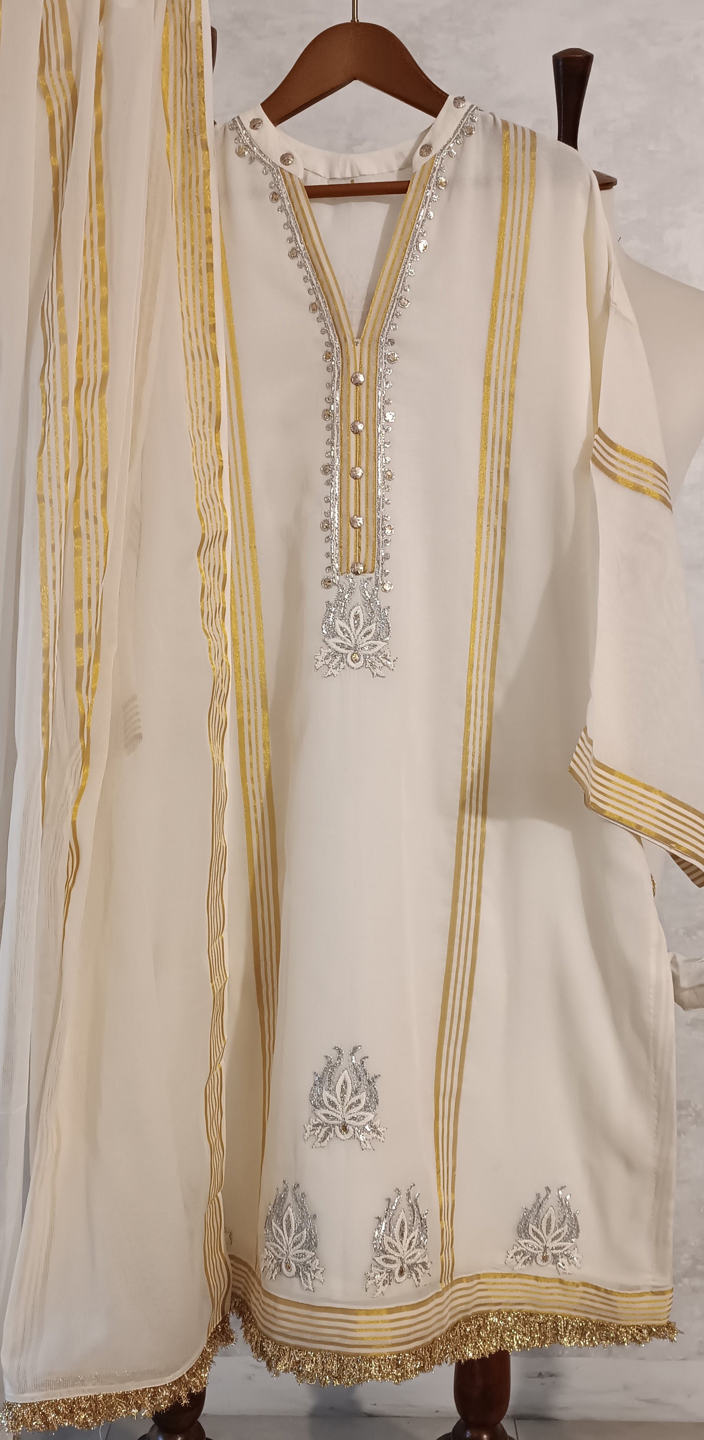 Kurta Set - Dhaka Malmal