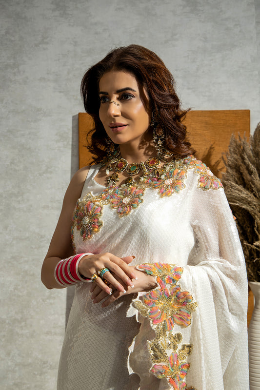 Sari - Khaista Gul Sari in White