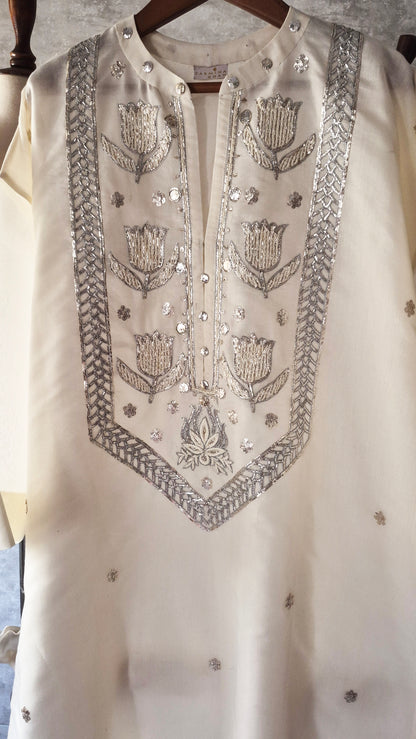 Dhaka malmal Tulip Kurta