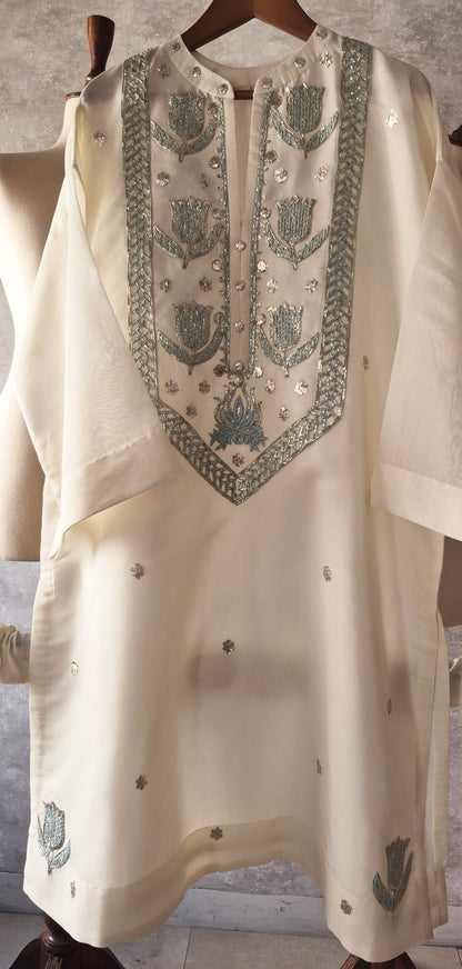 Dhaka malmal Tulip Kurta