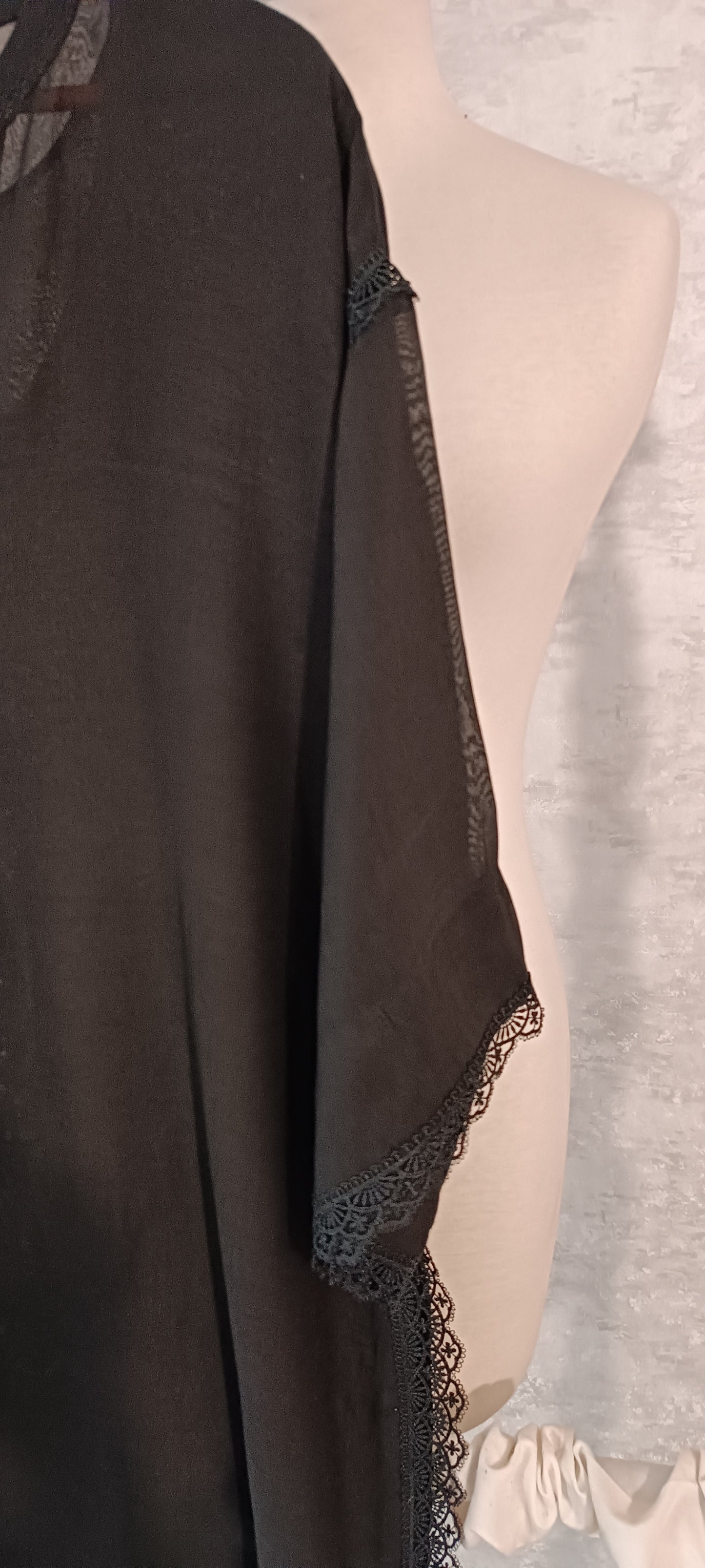 Black Edit - Malmal Long Kurta with Lace
