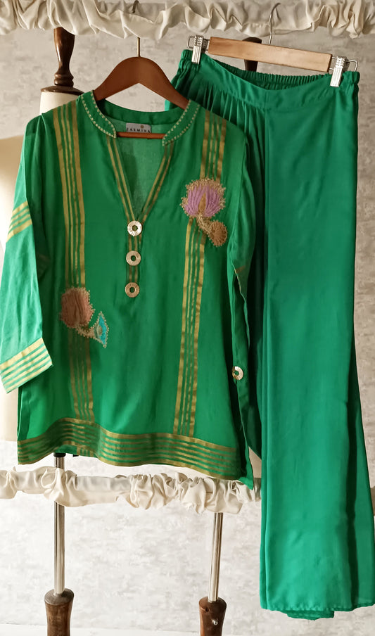 Summer Edit - Malmal with Kimkhawb Applique Kurta & Lungi Set - Apple Green