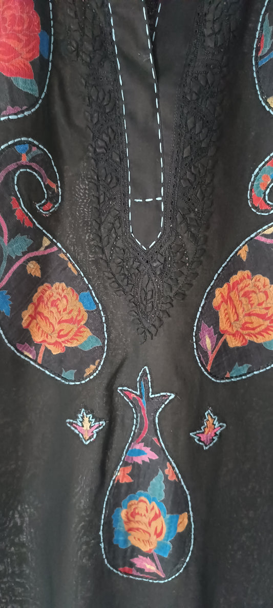Summer Edit - - Black with Paisely Applique