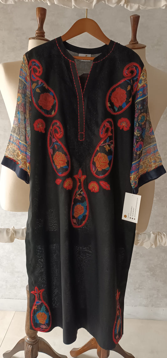 Summer Edit  - Black with Paisely Applique