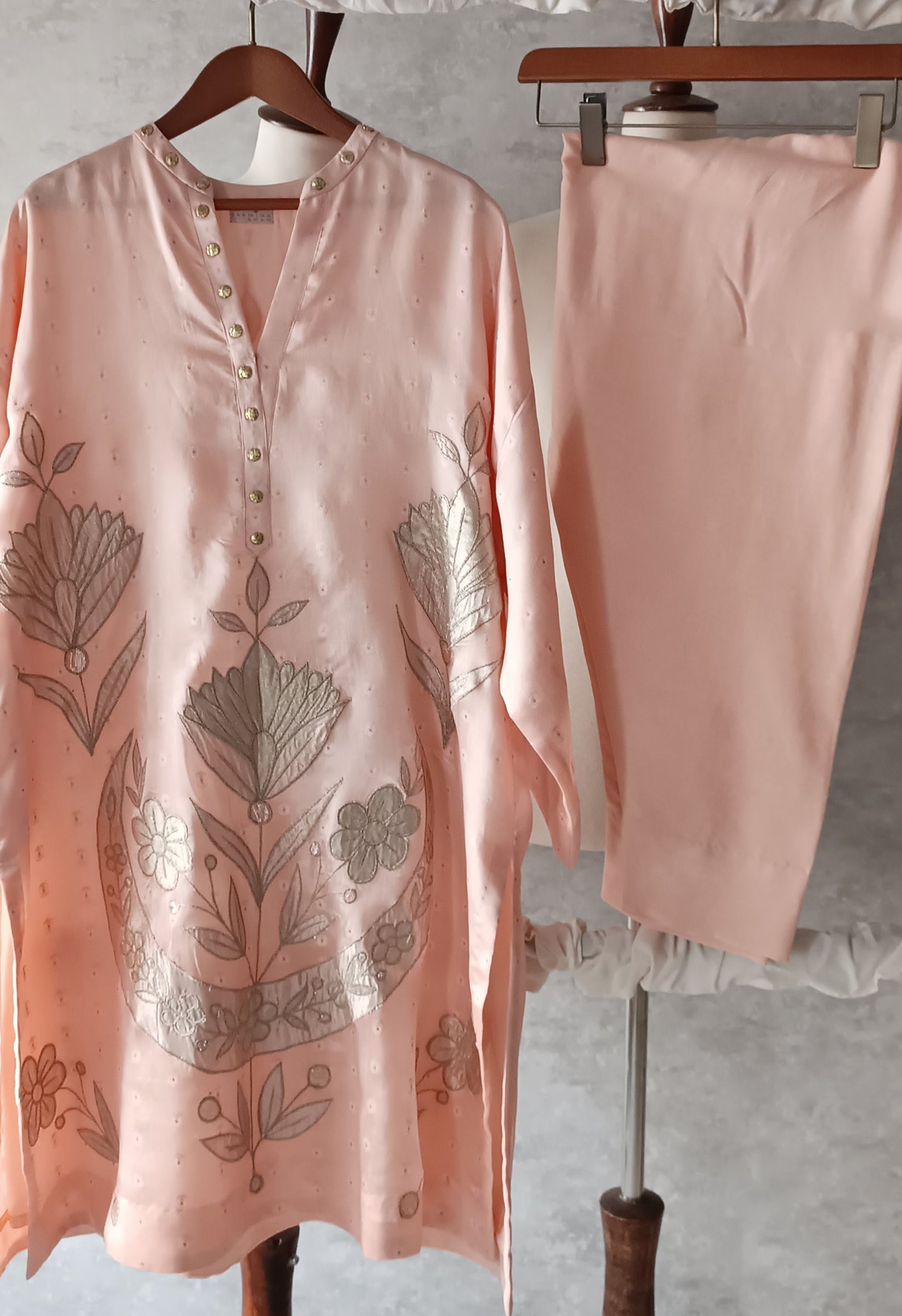 Dholki Edit - Pure Sheesha Bundki Silk - Blush Pink Chaand  Phool