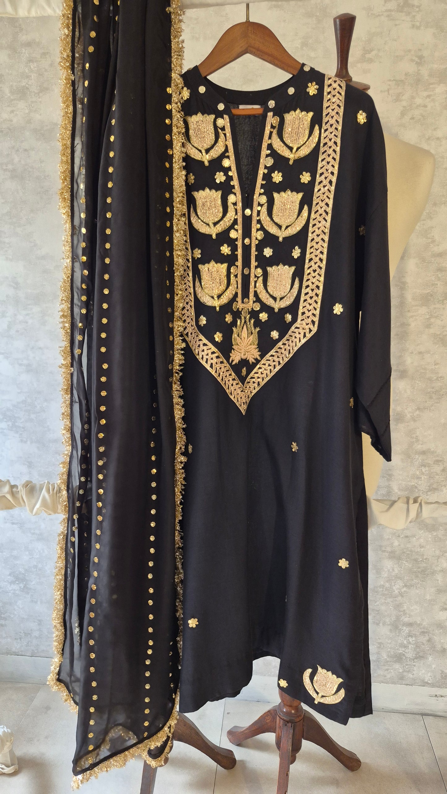 Dhaka malmal Tulip Kurta