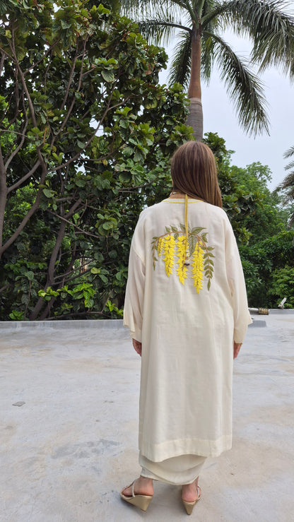 Amaltas Kurta