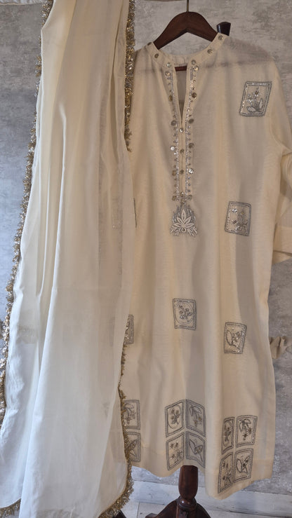 Kurta Set - Dhaka Malmal
