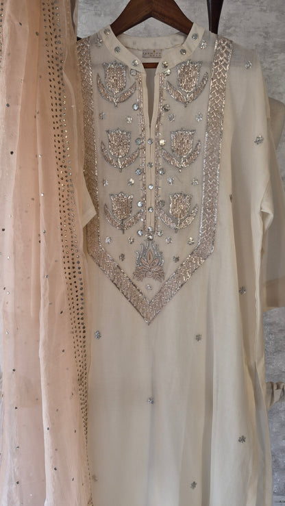 Dhaka malmal Tulip Kurta