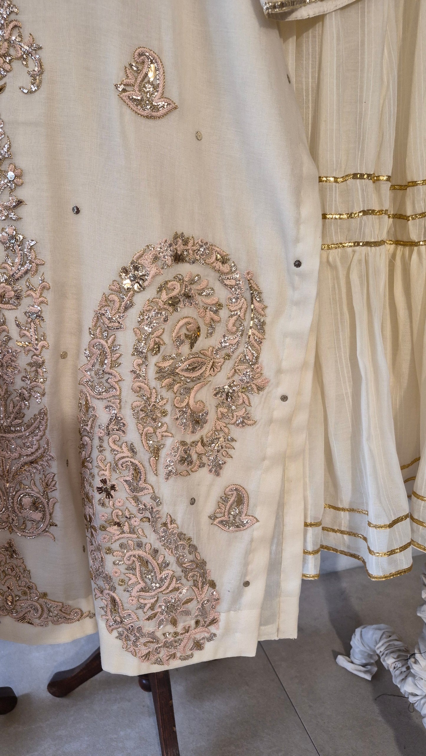 Kurta Paisely