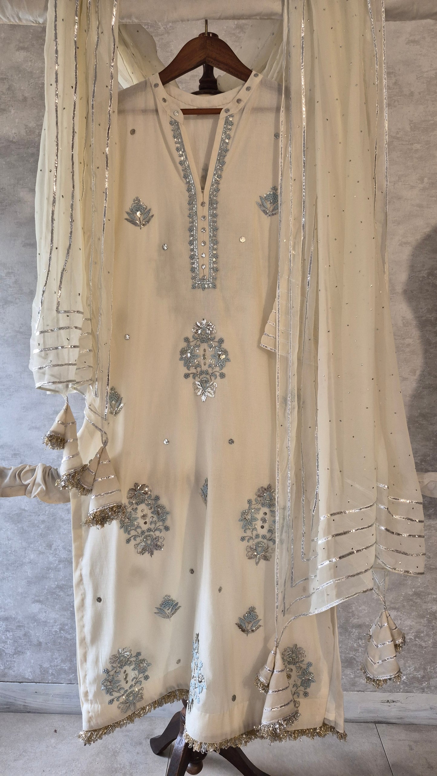 Kurta Floral
