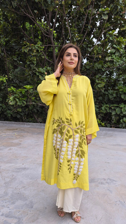 Amaltas Kurta