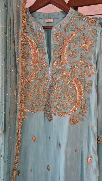 Celestial Tiffany Blue Paisely