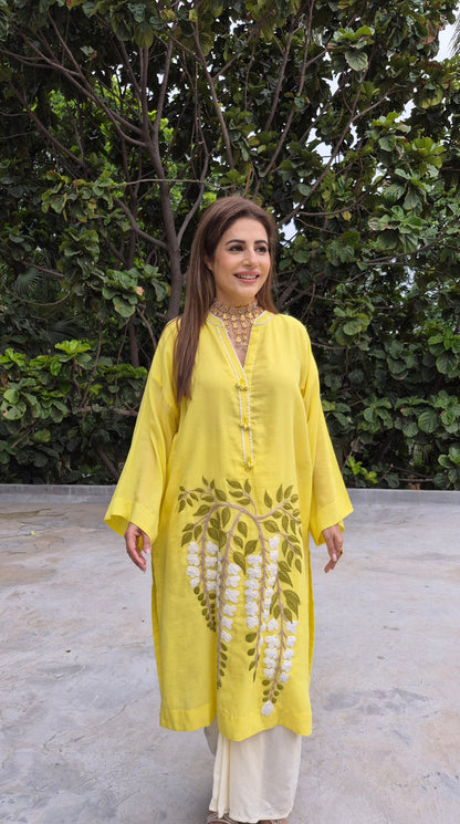 Amaltas Kurta