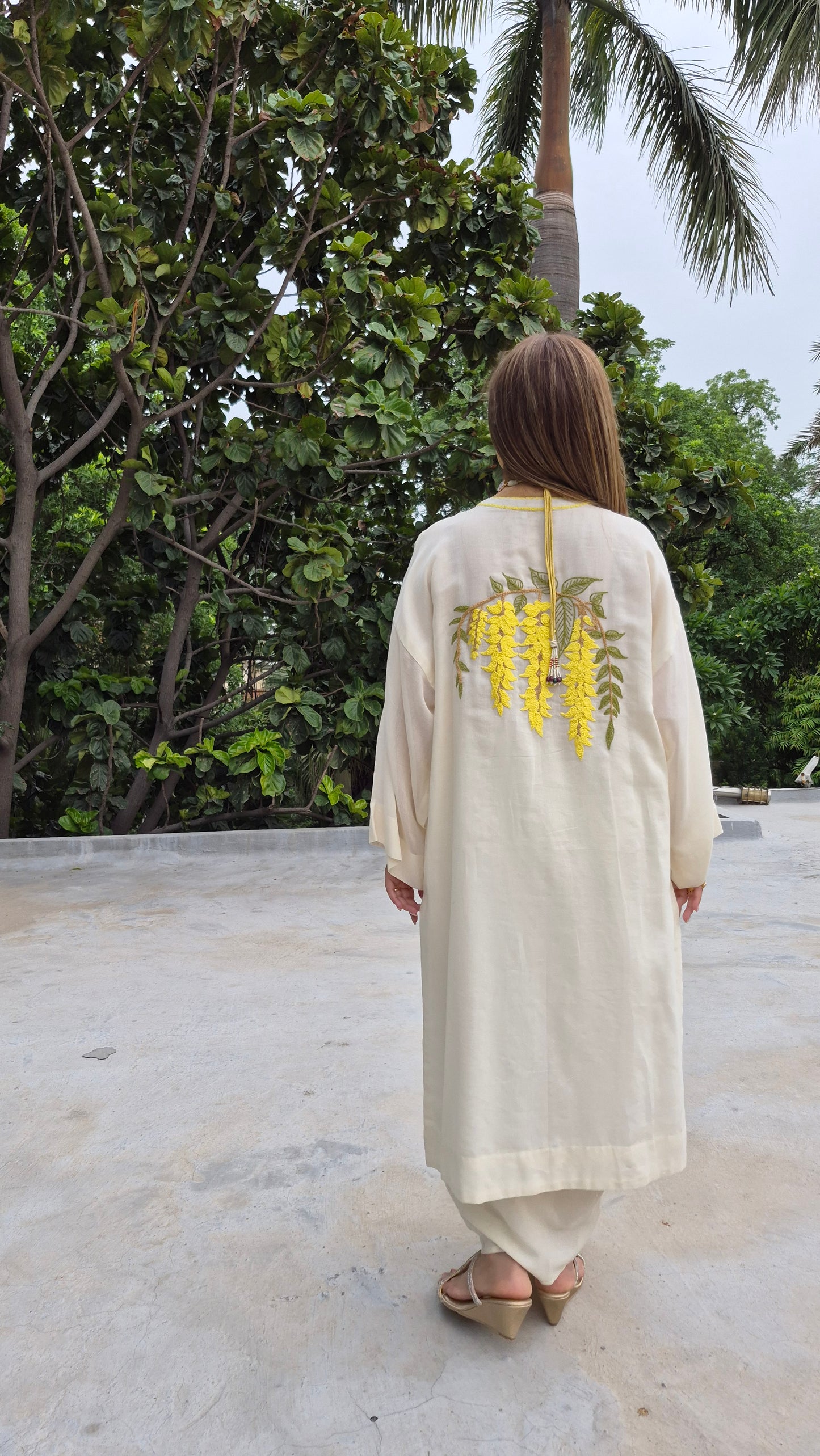 Amaltas Kurta