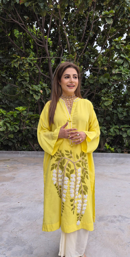Amaltas Kurta