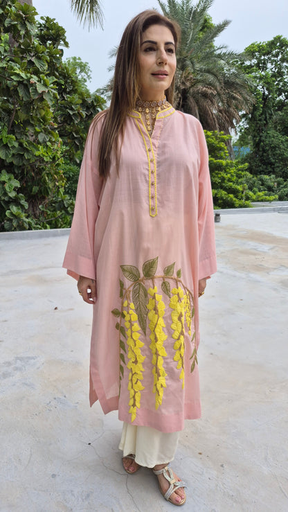 Amaltas Kurta